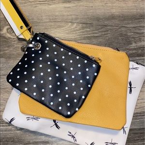 Wristlet bundle